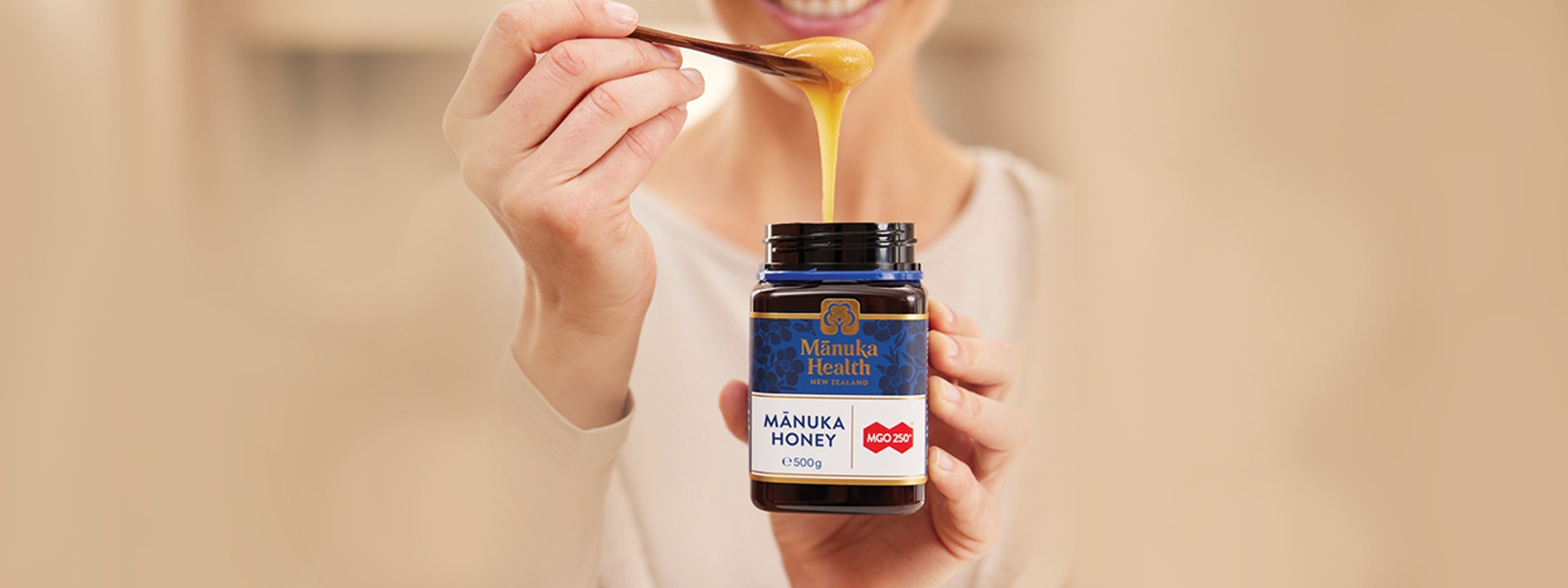 The Wonder of Mānuka Health Honey